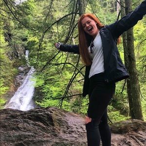 Meet your Posher, Katie